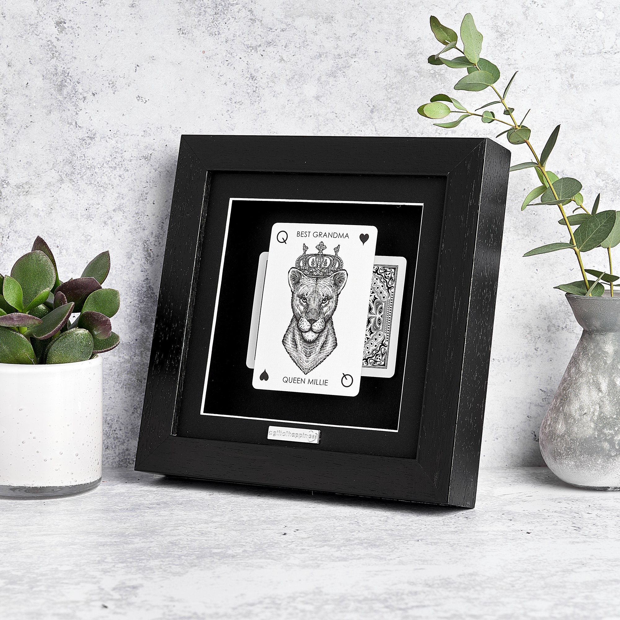 ‘Best’ Family Member Lion Playing Card Frame